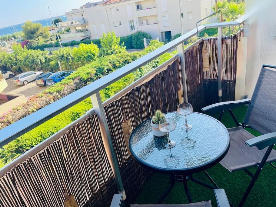 17Bijou-Plage Antibes Exterior foto